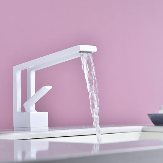 DG01510 U-shaped single hole basin faucet