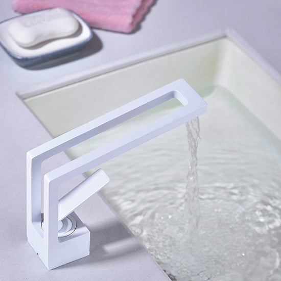 DG01510 U-shaped single hole basin faucet